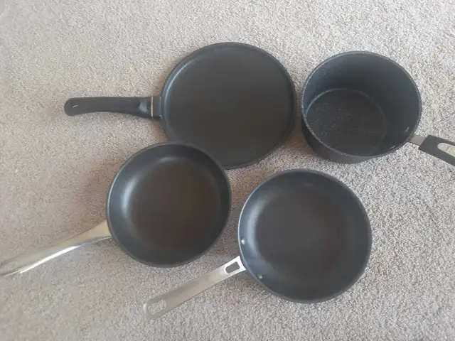 Kitchen Cookware Set482653643515504640