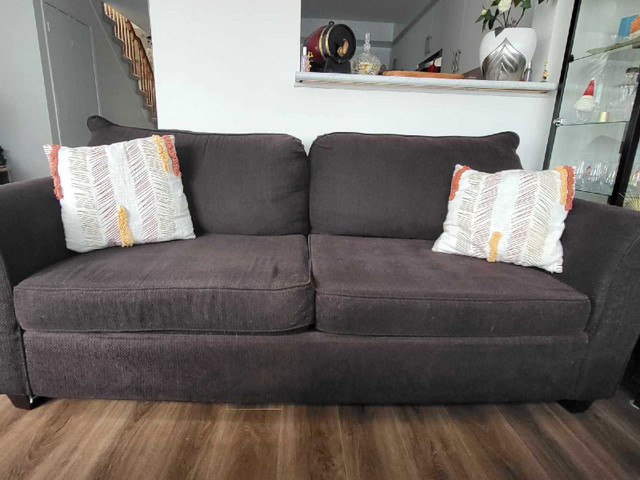 Sofa set in Couches & Futons in Mississauga / Peel Region - Image 3