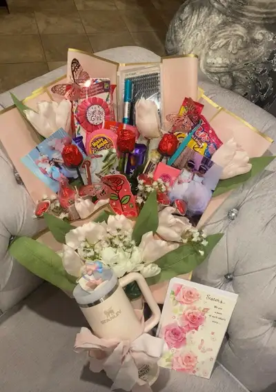 Gift baskets/Stanleys, View more