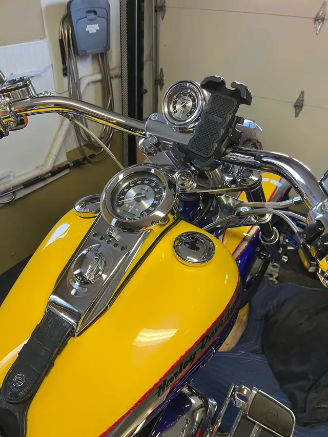 2006 Harley Davidson CVO Softail Fatboy Trike in Street, Cruisers & Choppers in Mississauga / Peel Region - Image 3