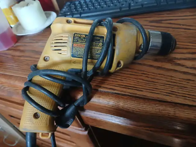 Dewalt drill in Power Tools in Winnipeg - Image 3