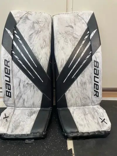 Bauer Vapor 3X goalie pads senior small (33+1), View more
