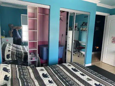 4 rooms available for roomates now in my home where I live with my dog and two cats MUST LOVE PETS f...