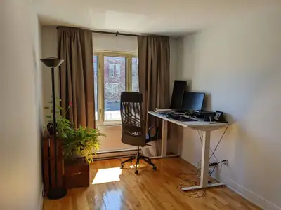 2 bedroom + DEN, 1 bathroom flat in Duplex (5 1/2)
