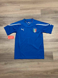 BNWT Puma Italy 2010 WC Soccer Home Jersey Men's Size L