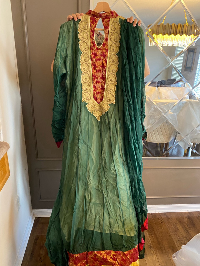 Eid Outfit Pakistani Indian Shalwaar Party Wear XXL in Women's - Dresses & Skirts in City of Toronto - Image 3