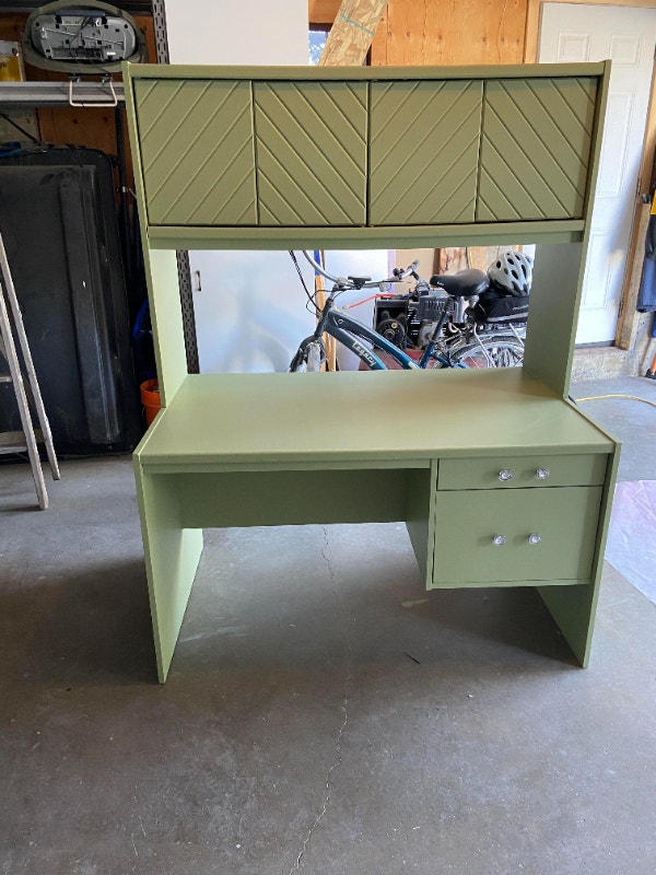 Sage Green Desk with Upper Desks Calgary Kijiji