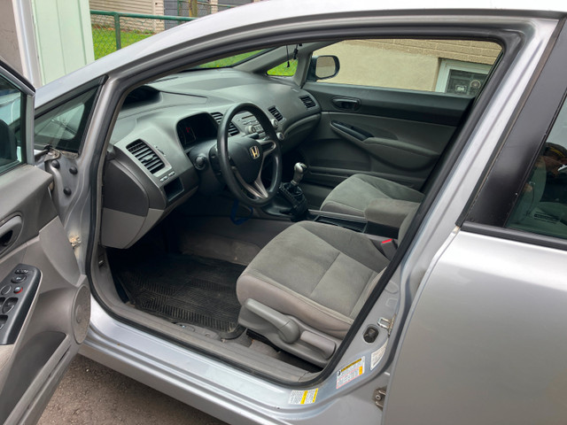 Reliable 2010 Honda Civic 4-dr sedan, manual transmission in Cars & Trucks in Sarnia - Image 3