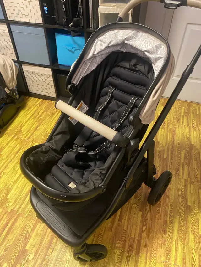 Safety 1st Travel System + 2 sieges d’auto  in Strollers, Carriers & Car Seats in Longueuil / South Shore - Image 3