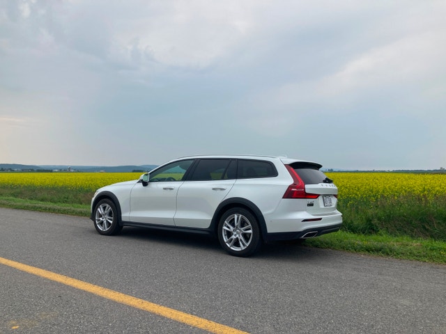 VOLVO T5 AWD CROSS COUNTRY 2020 — photo 3