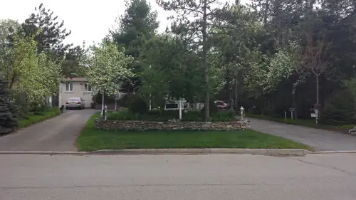 $2,750 All utilities included NEW renovated raised bungalow in Lakeview Mississauga. Executive home....