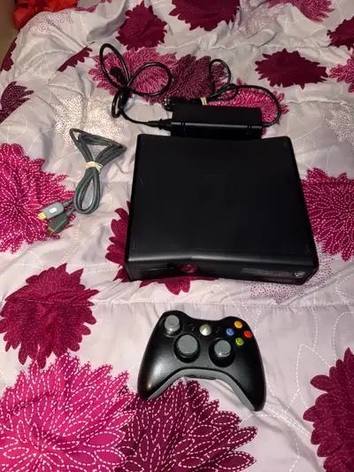 Xbox 360 slim bundle , View more