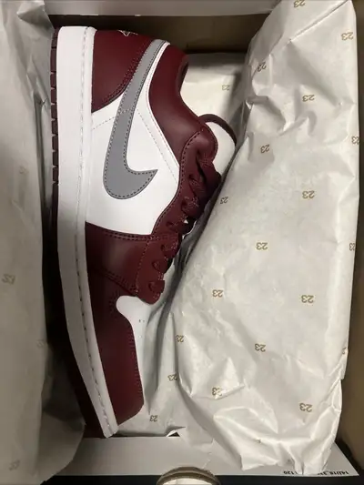 Jordan 1 Bordeaux 11.5 DS, View more