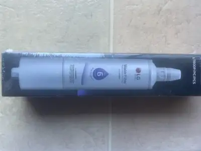 Brand new and sealed. Filter code is 5231JA2006F.