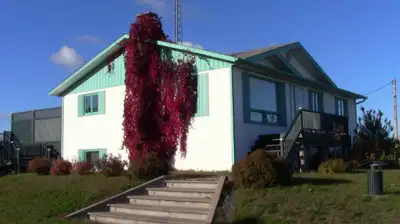 FOR SALE 1ere PROPRIETE MAISON 32 X 42 AVEC UNE 2e PROPRIETE OPPORTUNITE POUR 3 MAISON RESIDENTIELE...