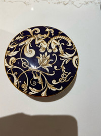 Wedgwood Cornucopia pattern bone china covered dish