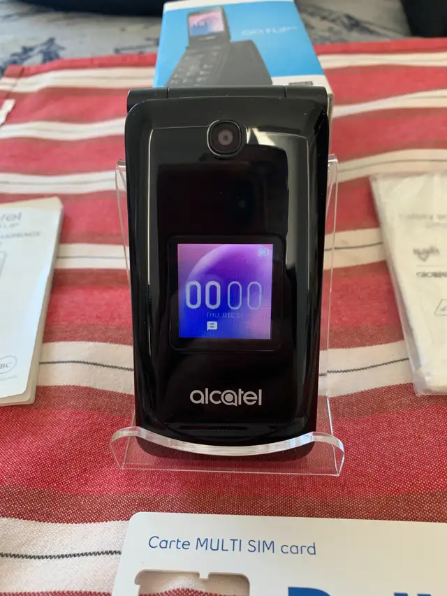 Alcatel Go Flip 4044V – Reliable 4G LTE Flip Phone (Unlocked) in Cell Phones in City of Toronto - Image 4