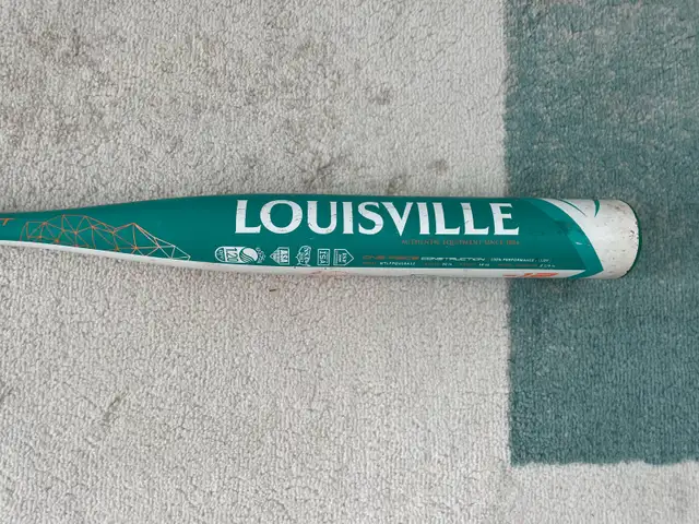 Louisville Quest 30” bat drop 12 in Baseball & Softball in Oakville / Halton Region - Image 4