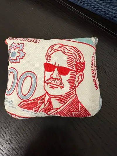 SWAG “Canada” mallet headcover - limited edition , View more