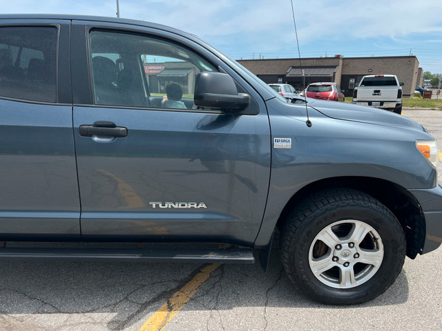 Toyota Tundra SR5 Double CabAutomatic, 4WD, 4.6L , 8 cyl, Gasoli in Cars & Trucks in Oakville / Halton Region - Image 3