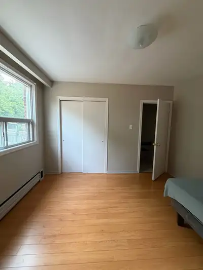 Private Room for Rent (Not a Basement) – Etobicoke Available now. Female tenant only Bright private...