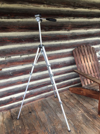 Heavy Duty Tripod PH-150, Extends to 57" Made in JAPAN 