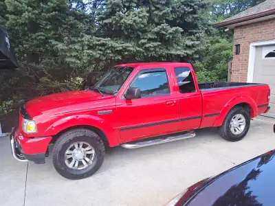Great condition. Remote unlock. Box liner A/C works great. 3.0 LTR Engine Power windows and power lo...