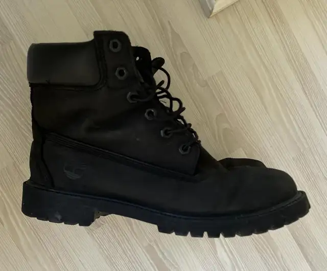 Richmond Hill- USED AUTHENTIC Timberland boots size 7 M in Men's Shoes in Markham / York Region - Image 4