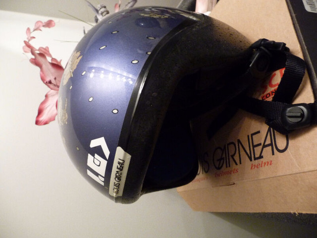 Louis Garneau Bike Helmet in Other in Markham / York Region - Image 4