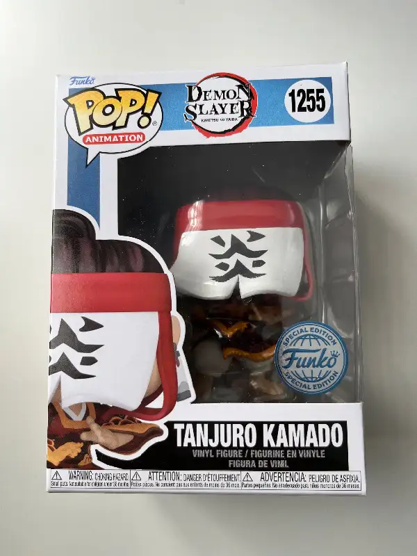 Funko Pop Demon Slayer Tanjuro Kamado in Toys & Games in Ottawa - Image 2