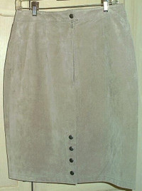 Size 13-14 Suede Skirt - Smoke and Pet Free -Moving Must Sell