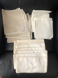 Lot of 14 vintage linen/cotton table napkins