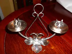 chandelier porte-bougie double en plaqué argent Vintage Marlboro, View more