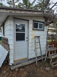 Insulated chicken coop