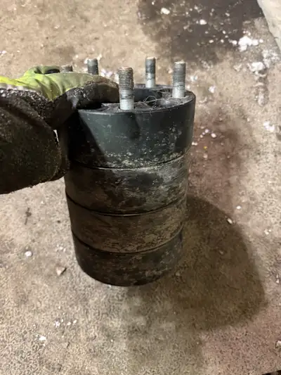 Have a Set of 4 2” wheel spacers off a ford ranger 5x4.5 “ and 5.114MM bolt pattern $150 obo