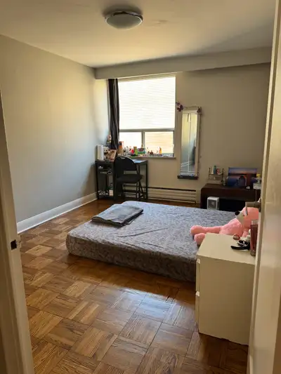 Private room available in 1 bed 1 bath apartment only for 1 GIRL. Another girl lives in the living r...