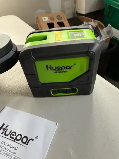 Huepar Laser Level 3 - Point, Green Plumb Laser Level Spots for Soldering and Points Reference Posit...