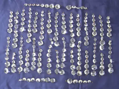 BRINS DE LUSTRE EN CRYSTAL PLAFONIER VINTAGE STRANDS OF CRYSTAL, View more