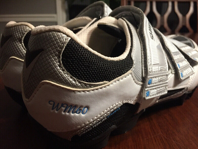 WOMENS SHIMANO WM-60 MOUNTAIN BIKE SHOES US 6.5 EURO38 DELIVER in Clothing, Shoes & Accessories in City of Toronto - Image 2