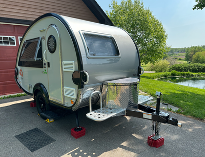 Great little camper, easy to tow, set-up and enjoy. - Amazing condition, like new overall - Purchase...