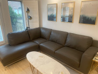 Structube L Couch: Leather - Ideal Conditon