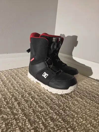 used DC  scout snowboarding boots, View more