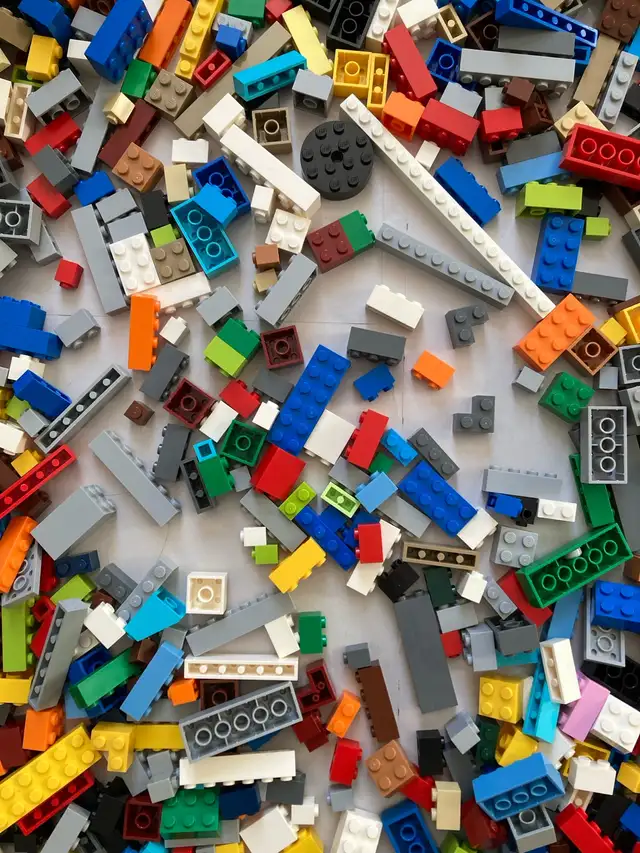 LEGO Massive Lot of Bulk Lego in Toys & Games in Fredericton - Image 4