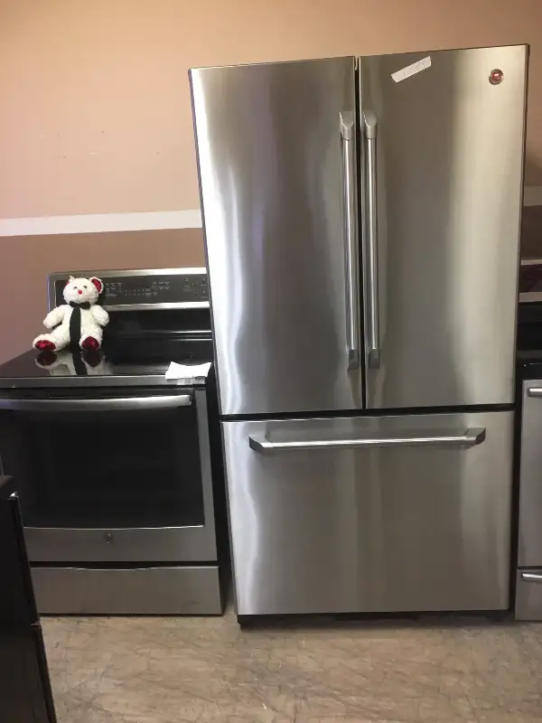 Fridges Stove Washers Dryers +.. 1 YEAR WARRANTY in Refrigerators in Mississauga / Peel Region - Image 2