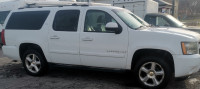 2007 Suburban Ltz 7 pass, loaded 4x4