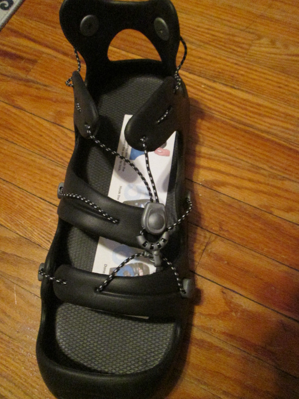 injured foot shoe / sandal in Health & Special Needs in North Bay - Image 2