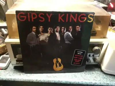 33 rpm/ 33 tours Gypsy Kings, View more