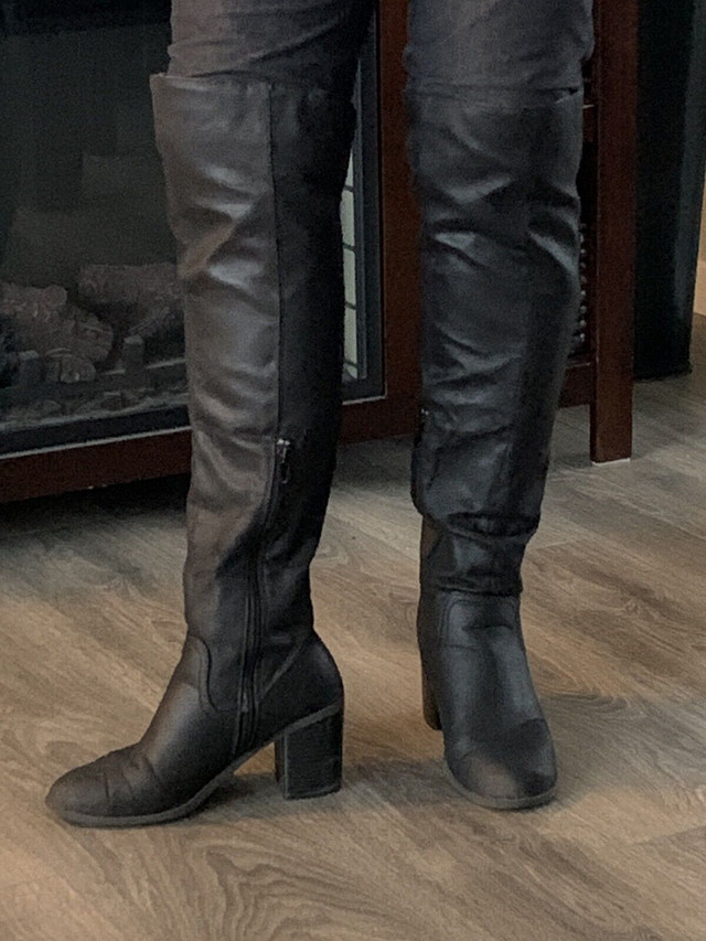 Over the knee black boots  in Women's - Shoes in Regina