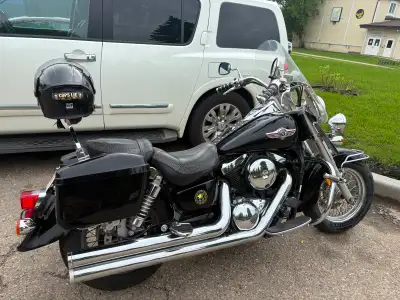 2005 Kawasaki VN1500 Vulcan Classic — 63,167 km — $3,250 OBO Strong, comfortable 1500cc cruiser that...