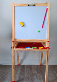 Magnetic easel with whiteboard,chalkboard and stationery 